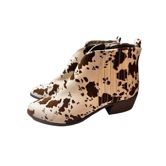 No Brand Shoes - Arula Womens Brown/White Cow Print Booties Size 10W